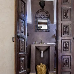 4* Pensión Maud